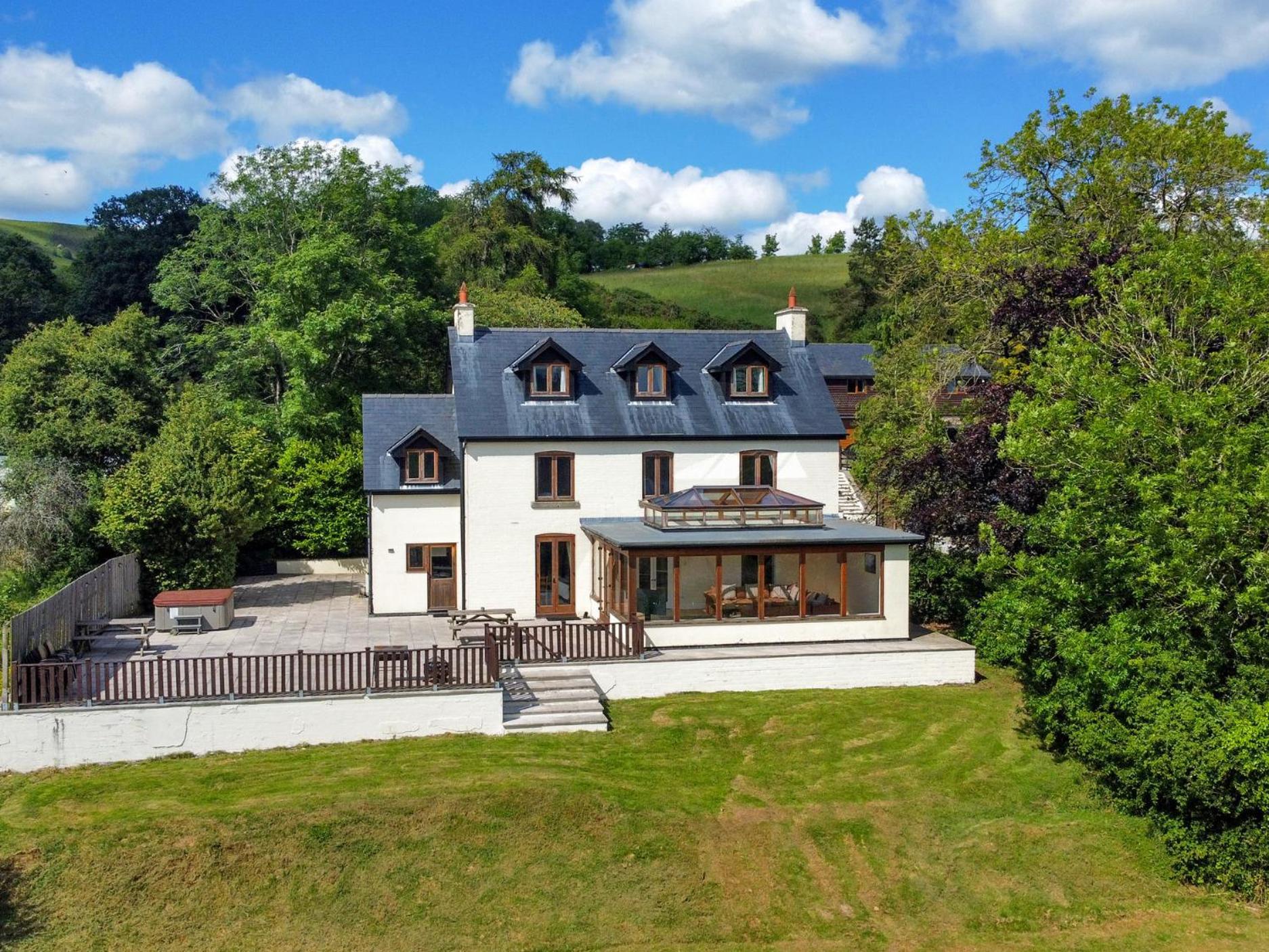 Villa Oakwood House à Saint Harmon Extérieur photo